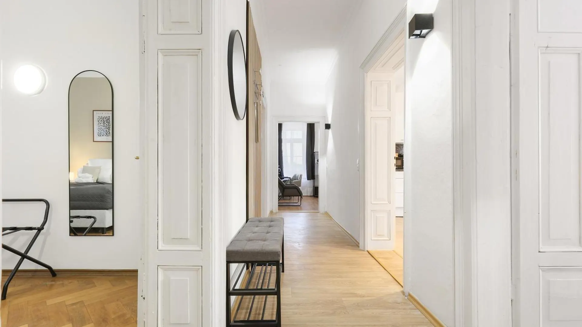 Cruwzo - Modern Centrally Located Apartment With Parking Ingolstadt