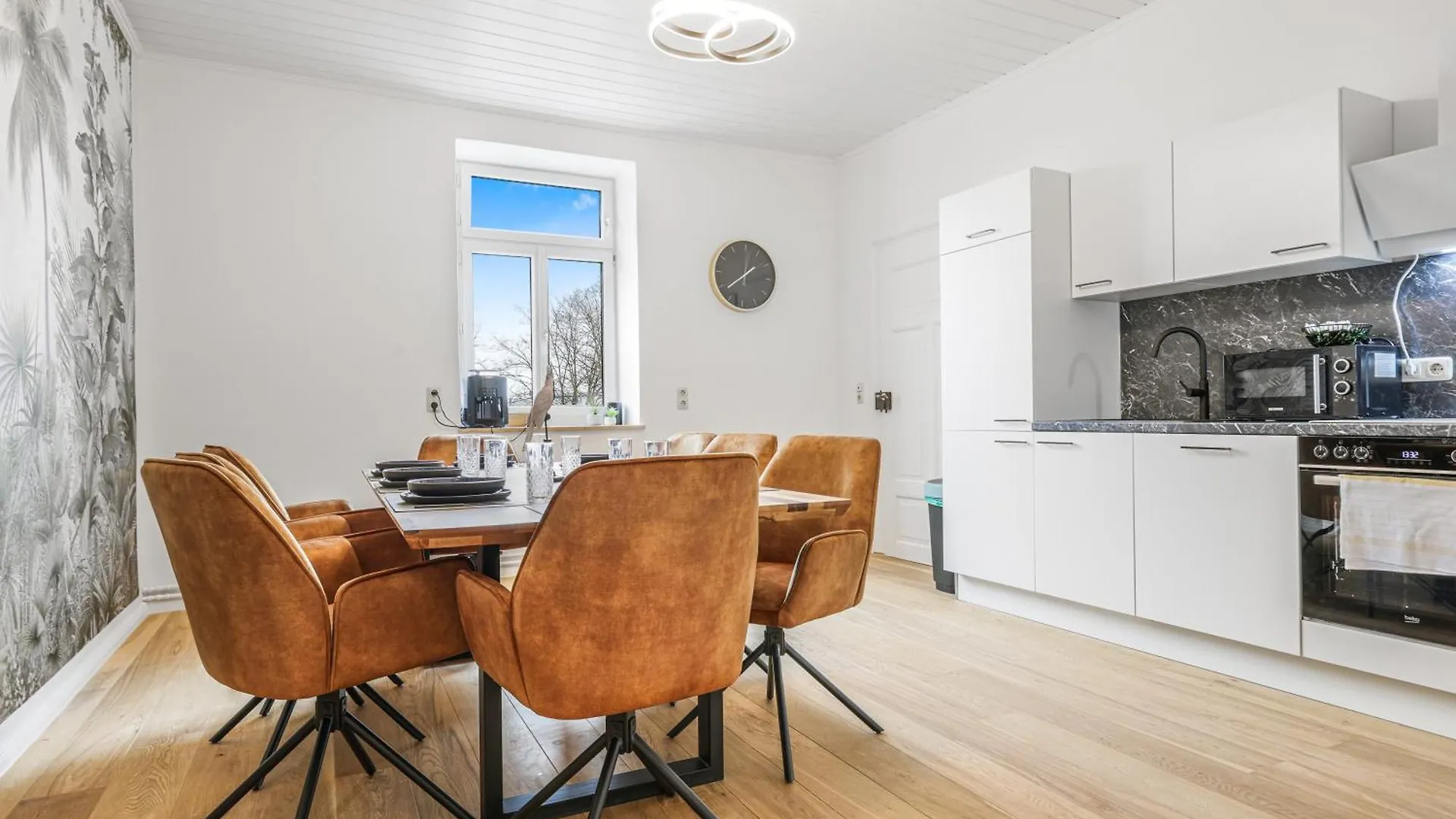 Cruwzo - Modern Centrally Located Apartment With Parking Ingolstadt Germany