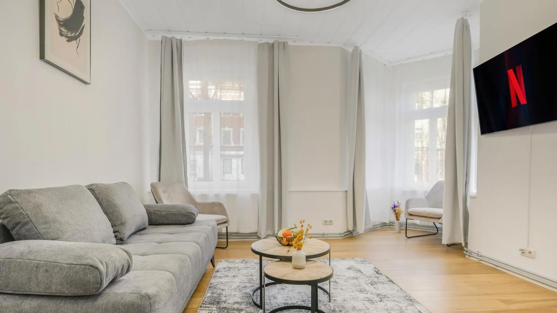 Cruwzo - Modern Centrally Located Apartment With Parking Ingolstadt